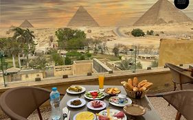 Giza Pyramids View Inn